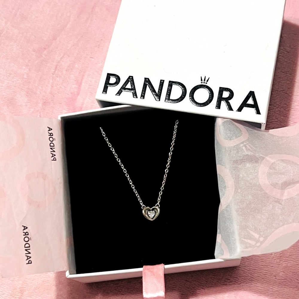 Pandora Radiant Heart & Floating Stone Pendant Collier Necklace
